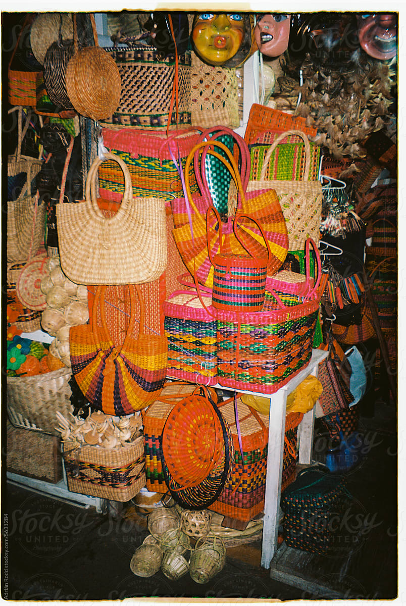 Vibrant Textiles, Gifts, and Souvenirs at a Colorful Peruvian Stall