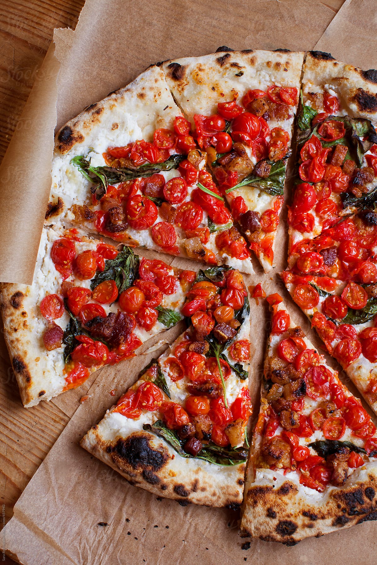 Wood Fired Cherry Tomato Sliced Pizza