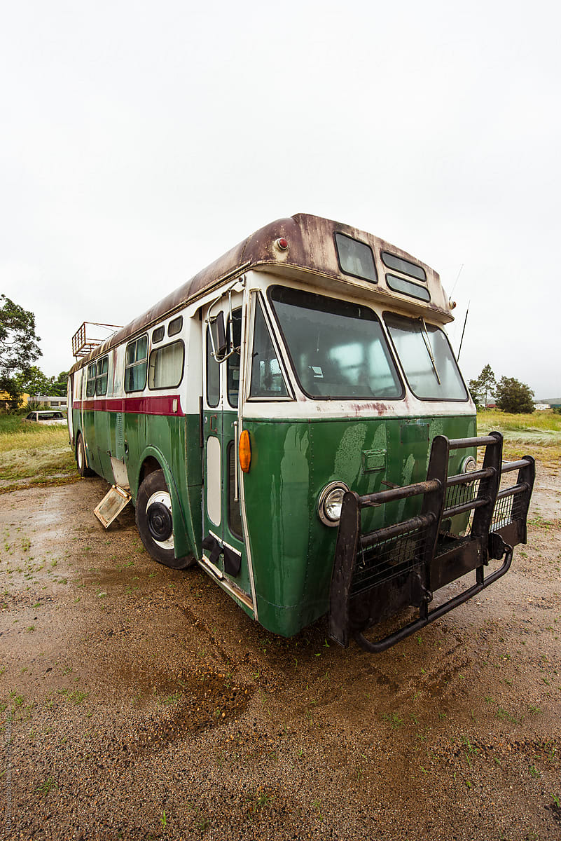 Abandoned old bus