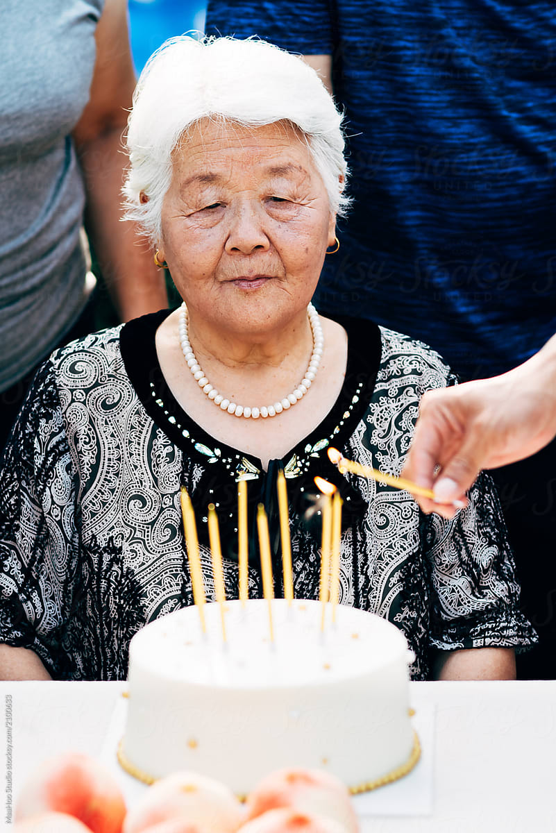 Grandmother\'s birthday party