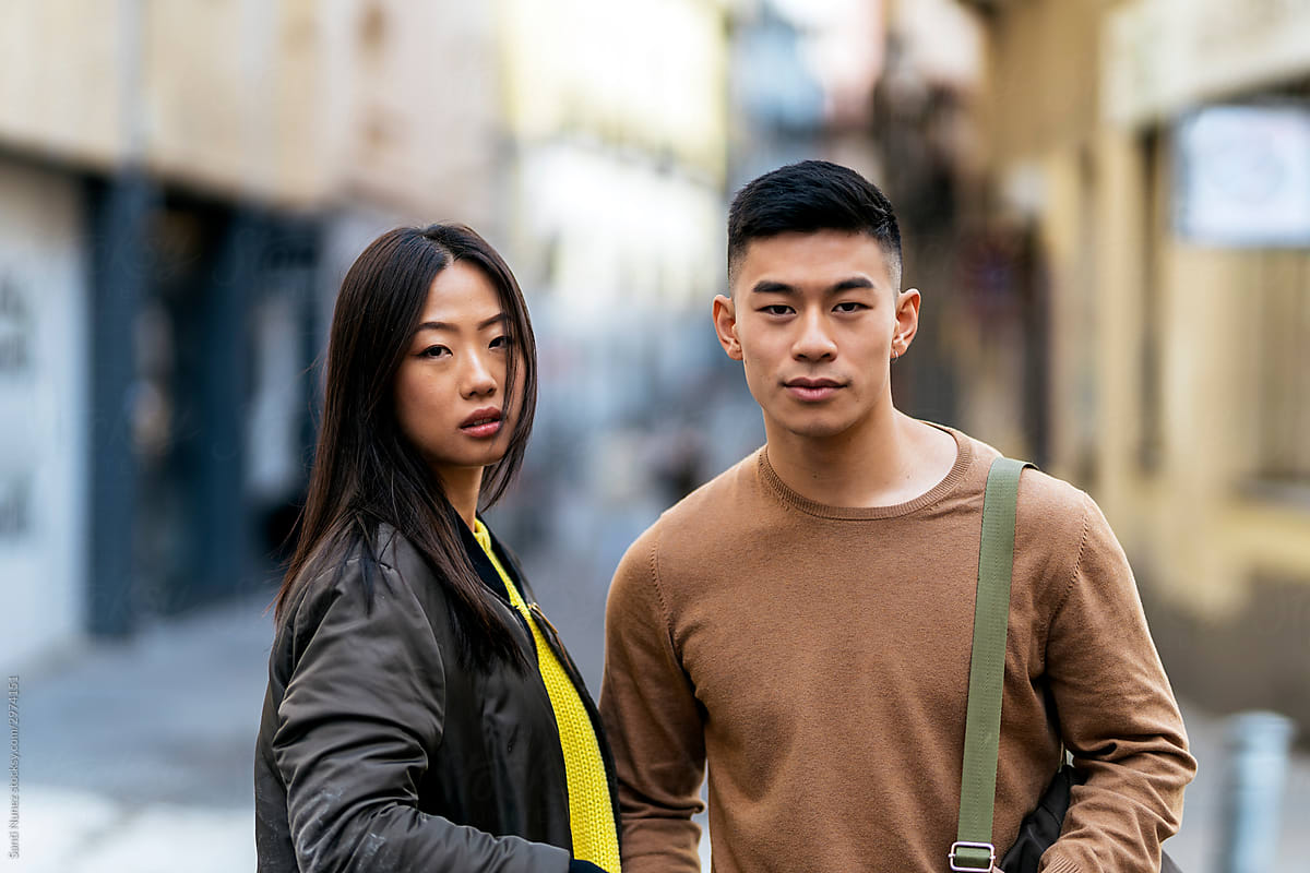 Portrait of a chinese couple on the streets.