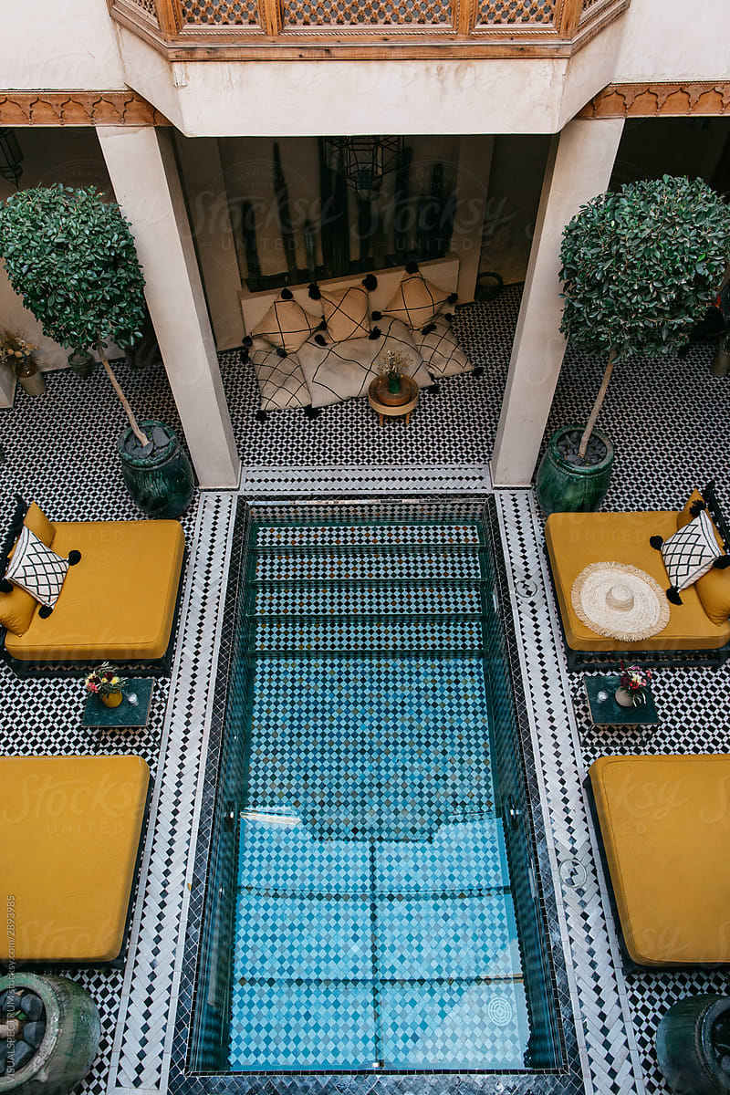 Beautiful Moroccan Interior Architecture With Tiled Pool