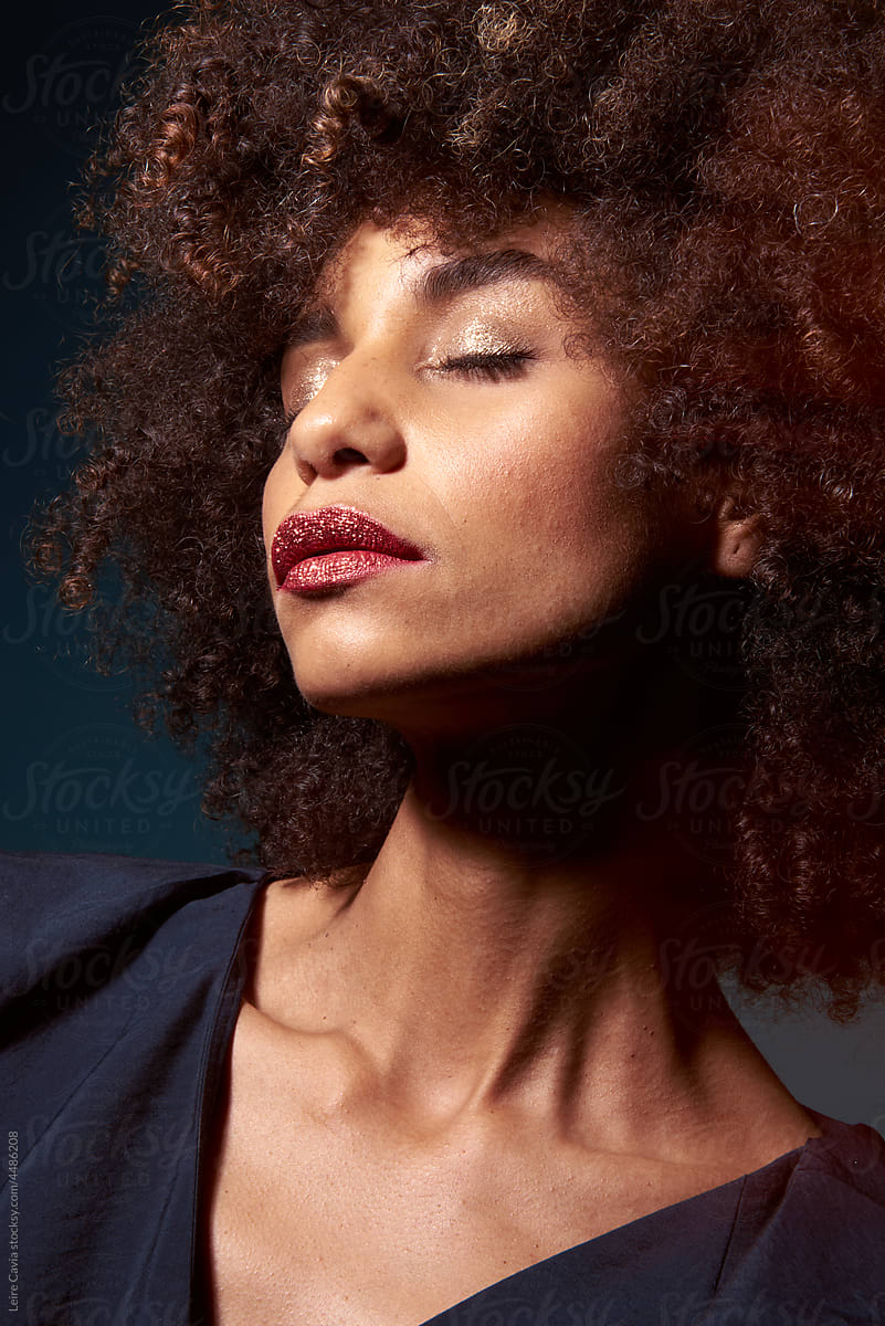 Beauty shot of a Relaxed Afro-american young woman