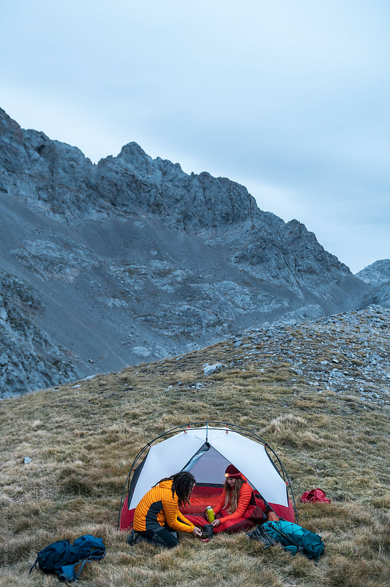 Hiking friends wild camping