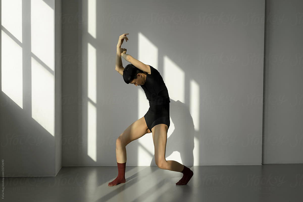 Contemporary asian Dancer