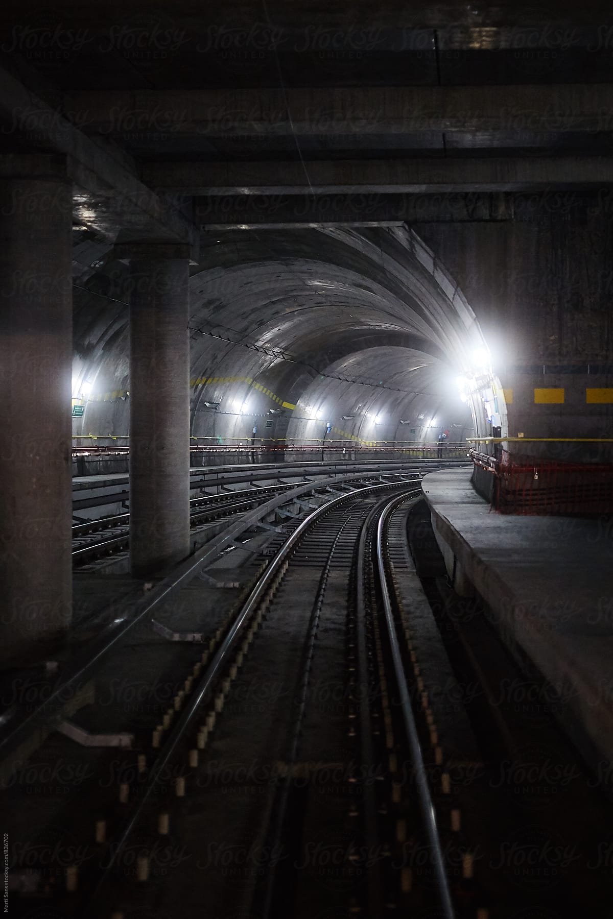 Empty tube railtrack