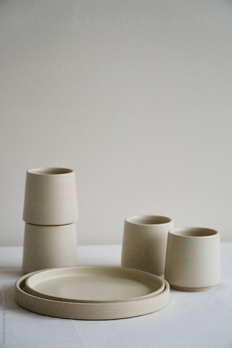 Contemporary Ceramic Tableware Set