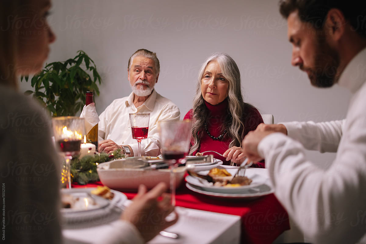 Retire conversation dinner eat  food  family Christmas party