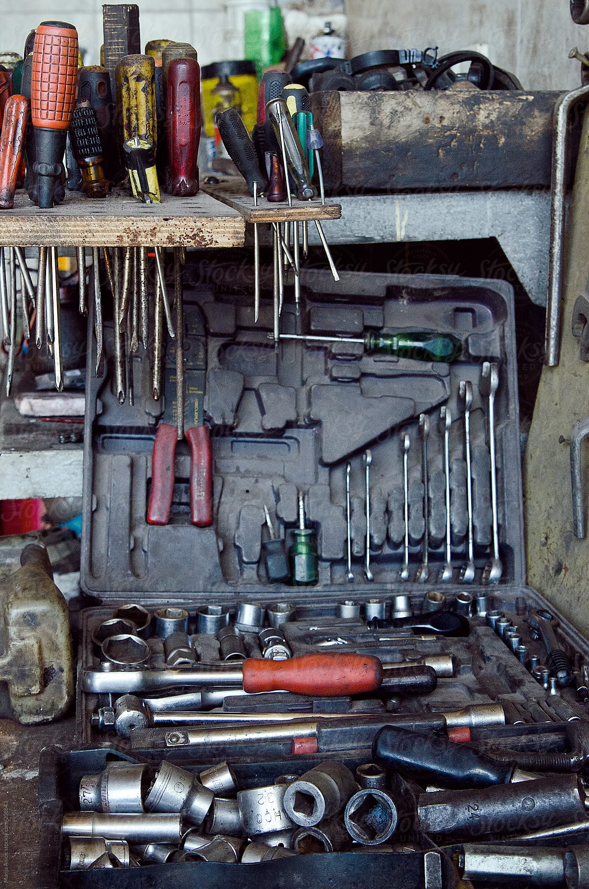 All type of hand tools