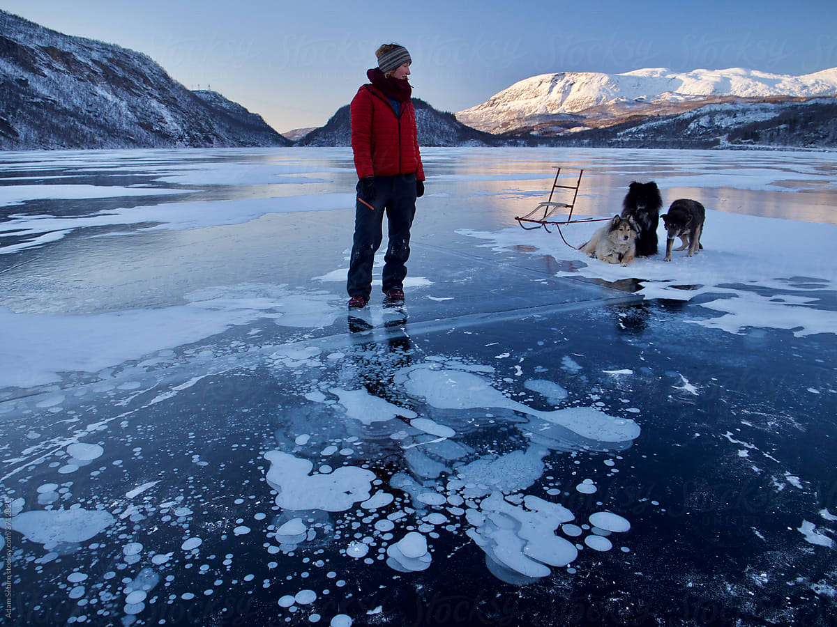 Methane bubbles frozen in Arctic circle lake ice
