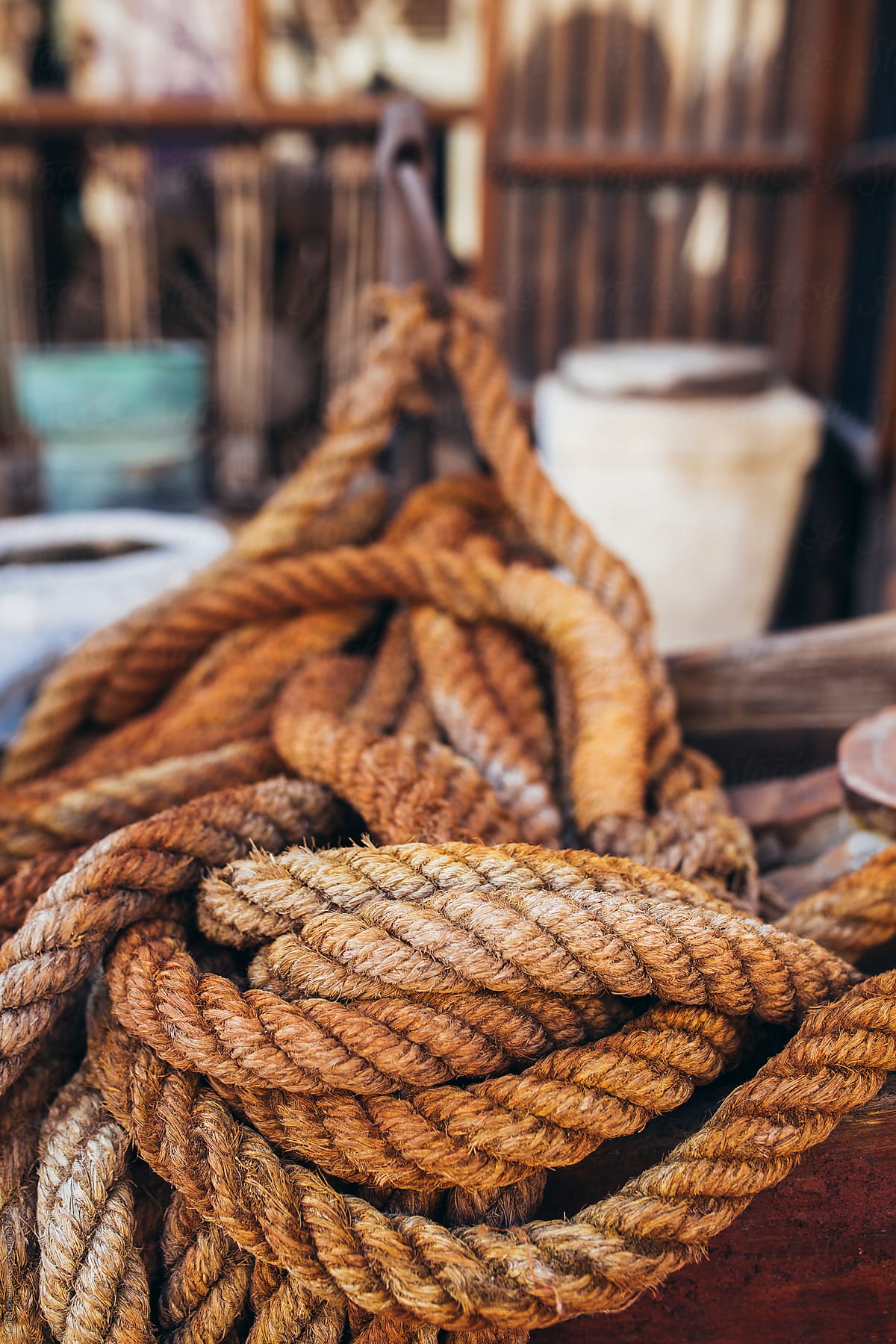 Vintage details of fisherman´s net and rope