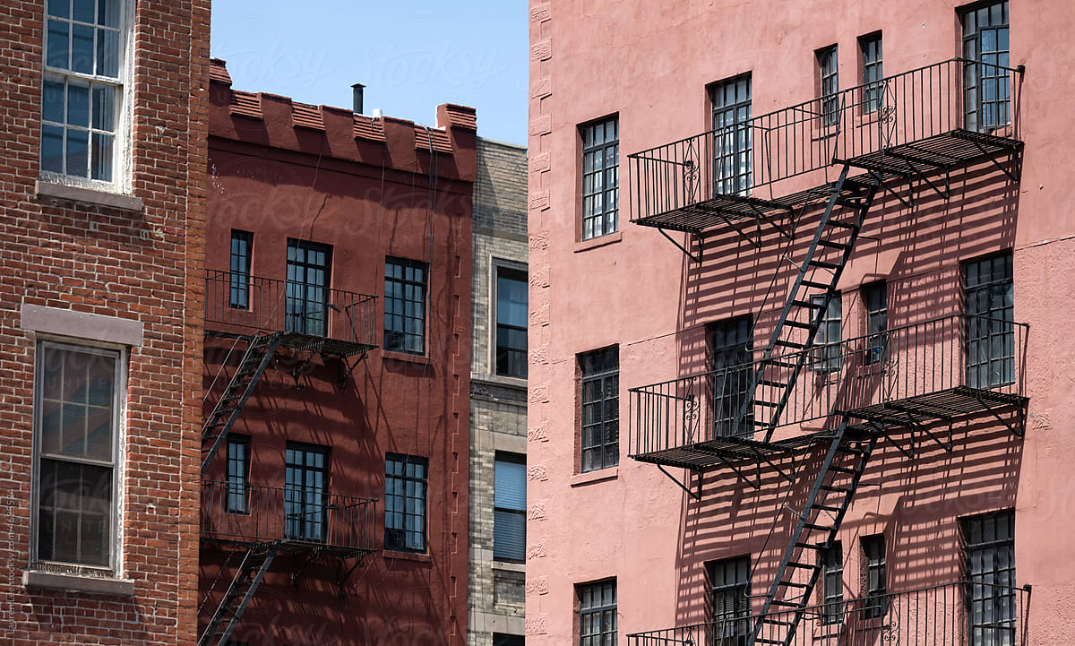 Buildings and fire escapes in NYC