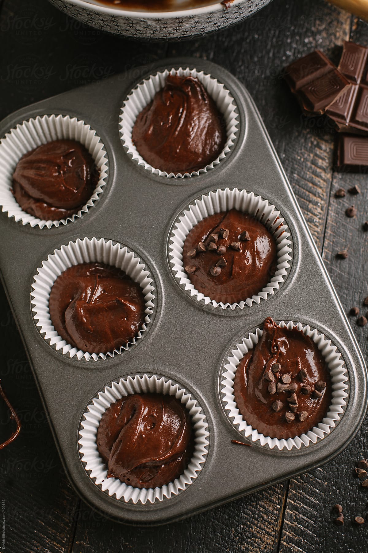 Preparing chocolate muffin