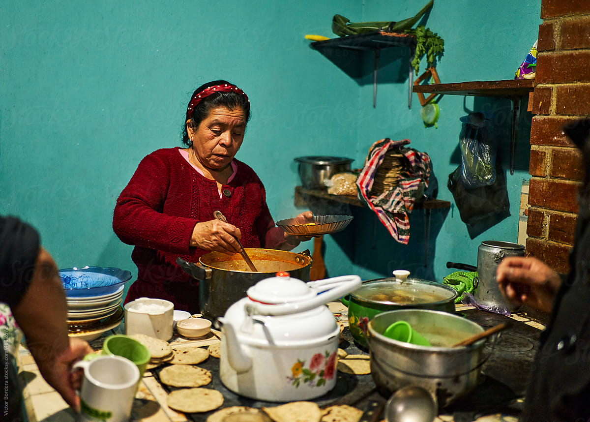 serving meal Guatemala