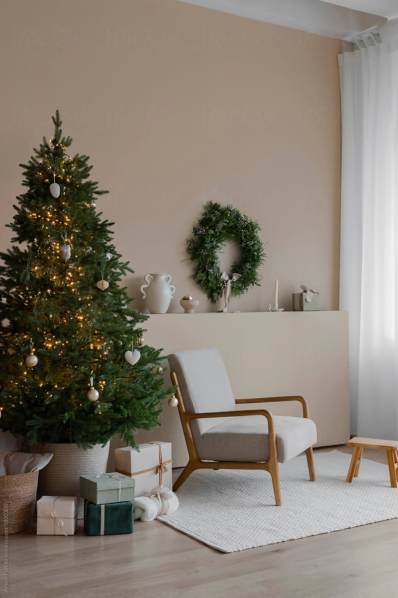 Minimalist Holiday Decor in Modern Home