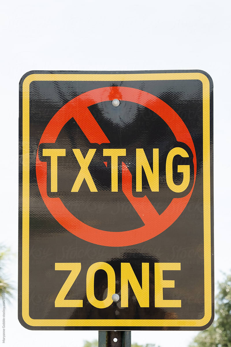 No Texting Driving Safety Sign