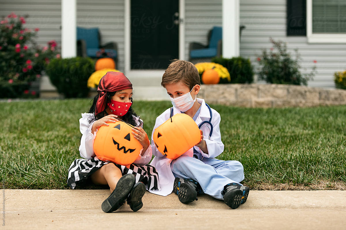 Halloween: Kids Take A Break To Check Candy