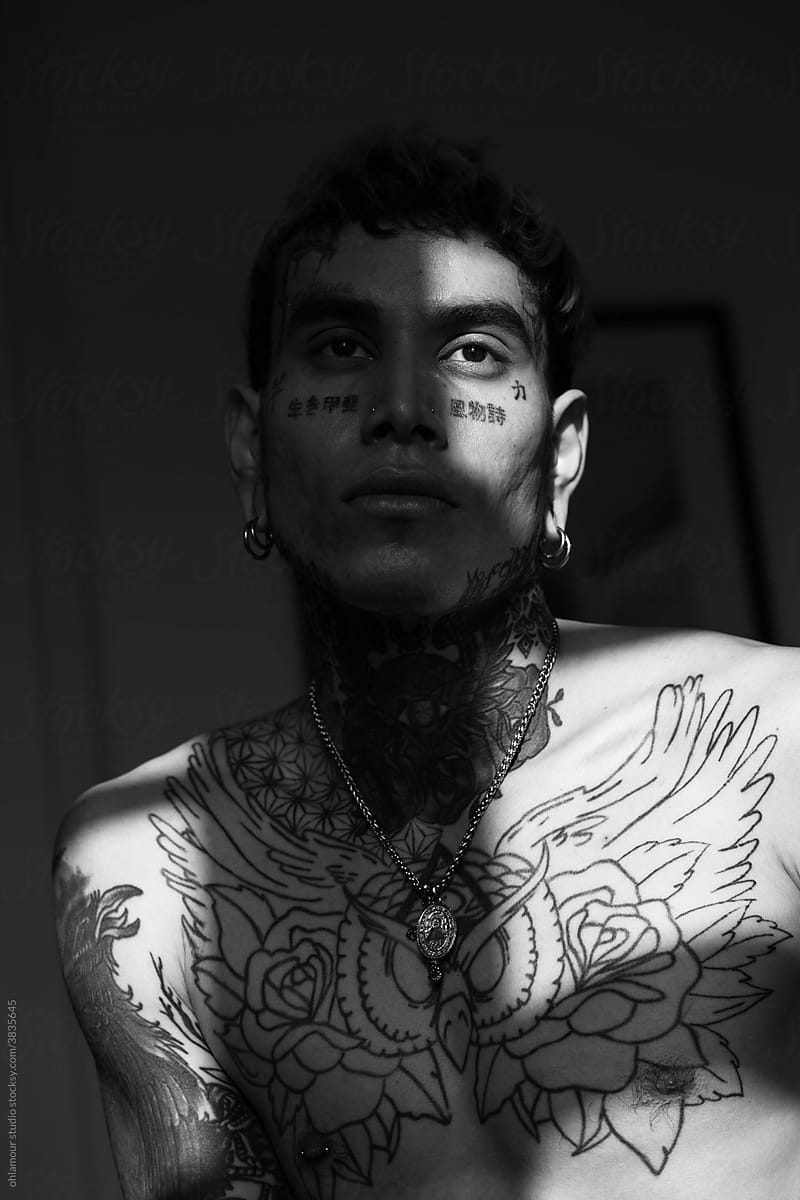 latino man portrait in black and white
