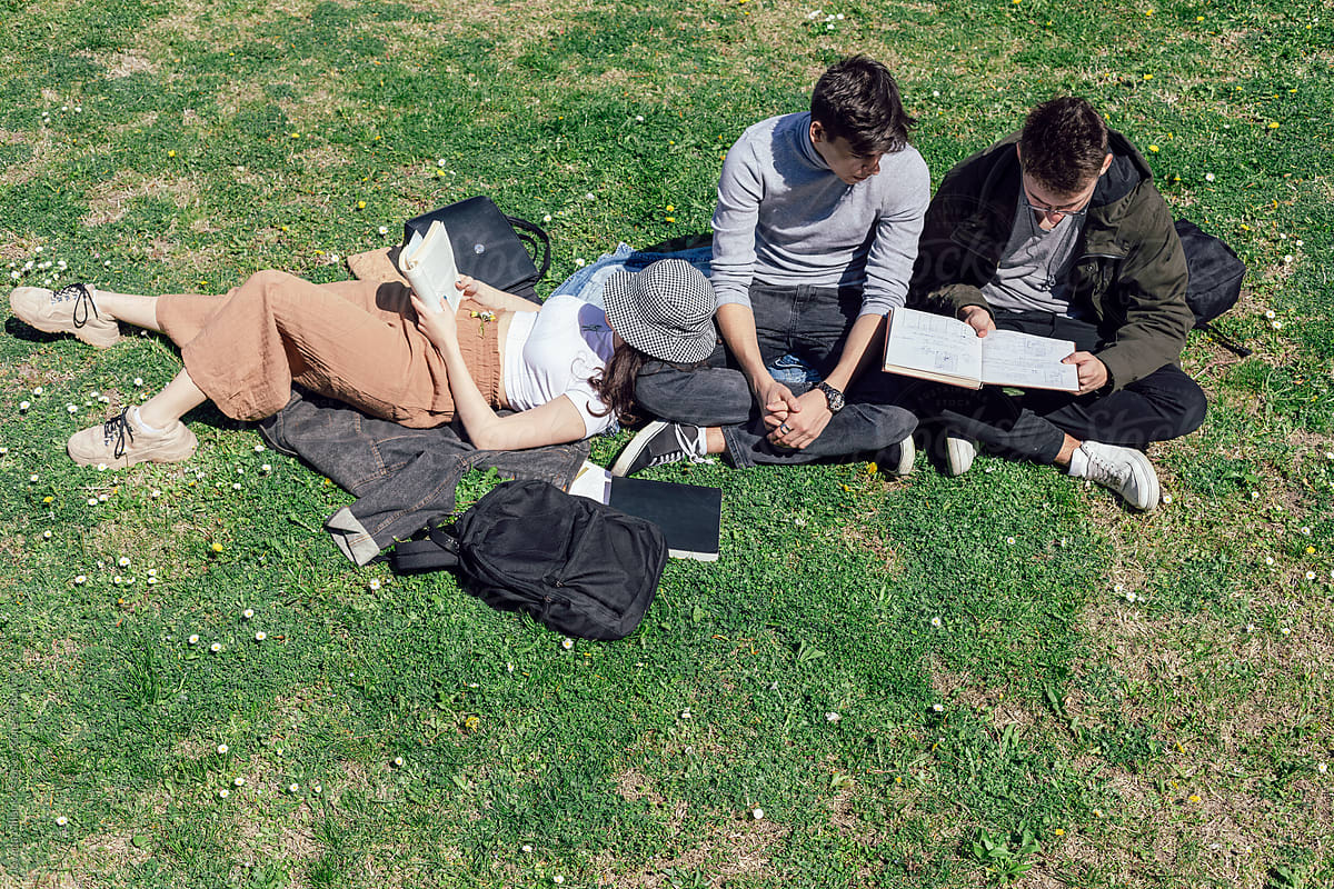 Students learning for the exam outdoors in the City Park