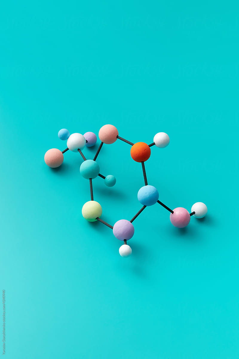 Molecule with atoms