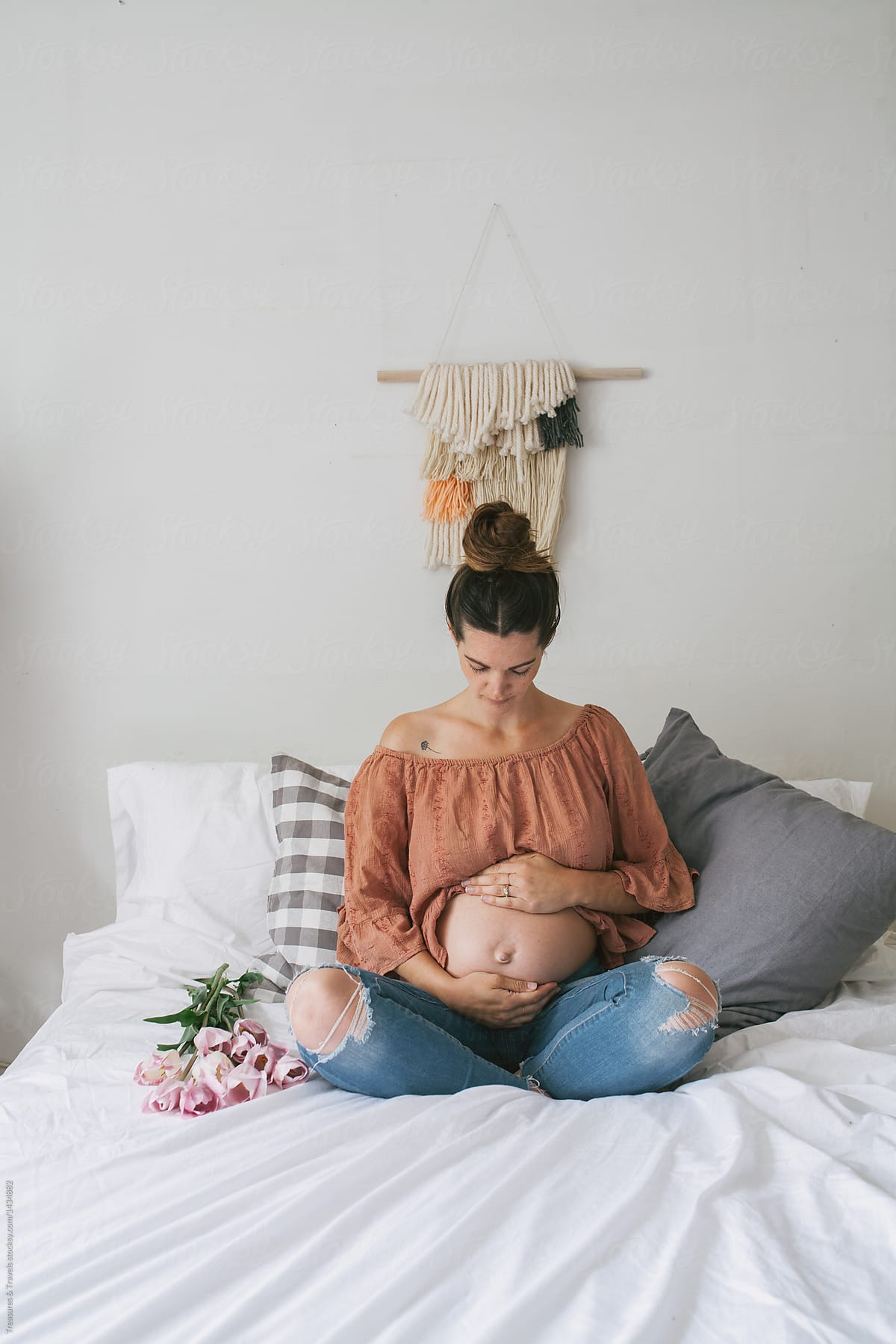 Pregnancy Photos On A Bed By Stocksy Contributor Pink House Organics Stocksy