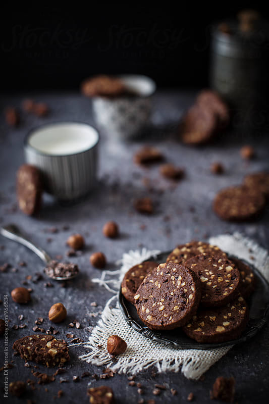 Hazelnut cocoa cookies