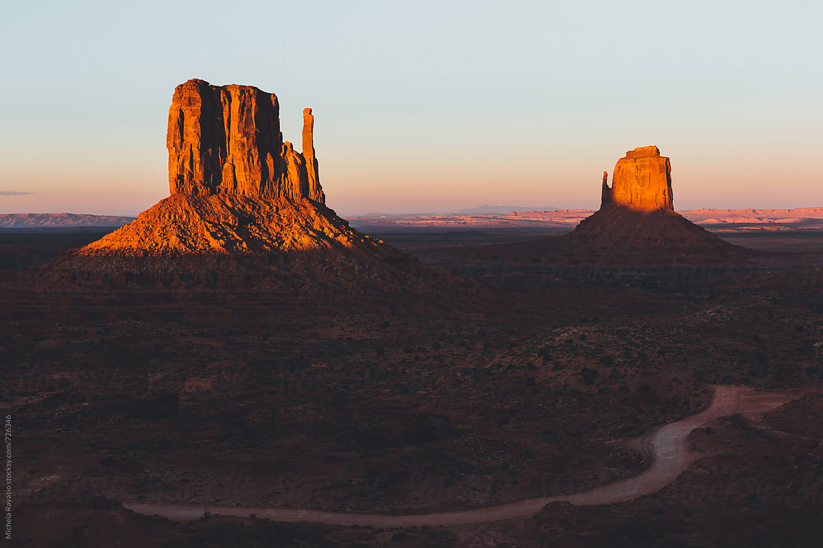 Monument Valley Mittens at sunset, Usa