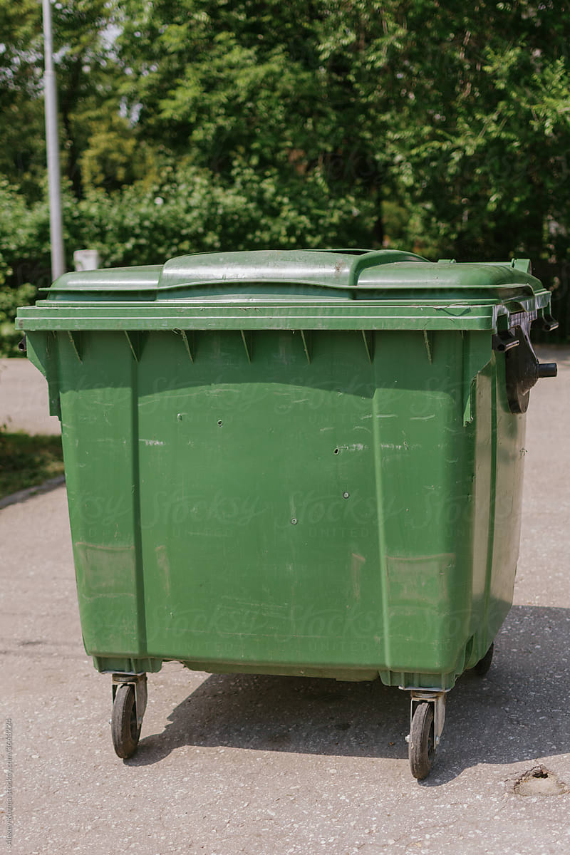 Green recycling container
