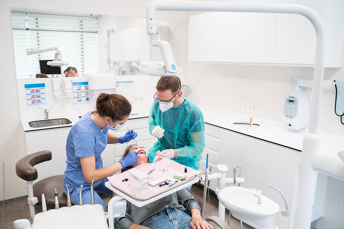 Orthodontic Treatment At Modern Clinic