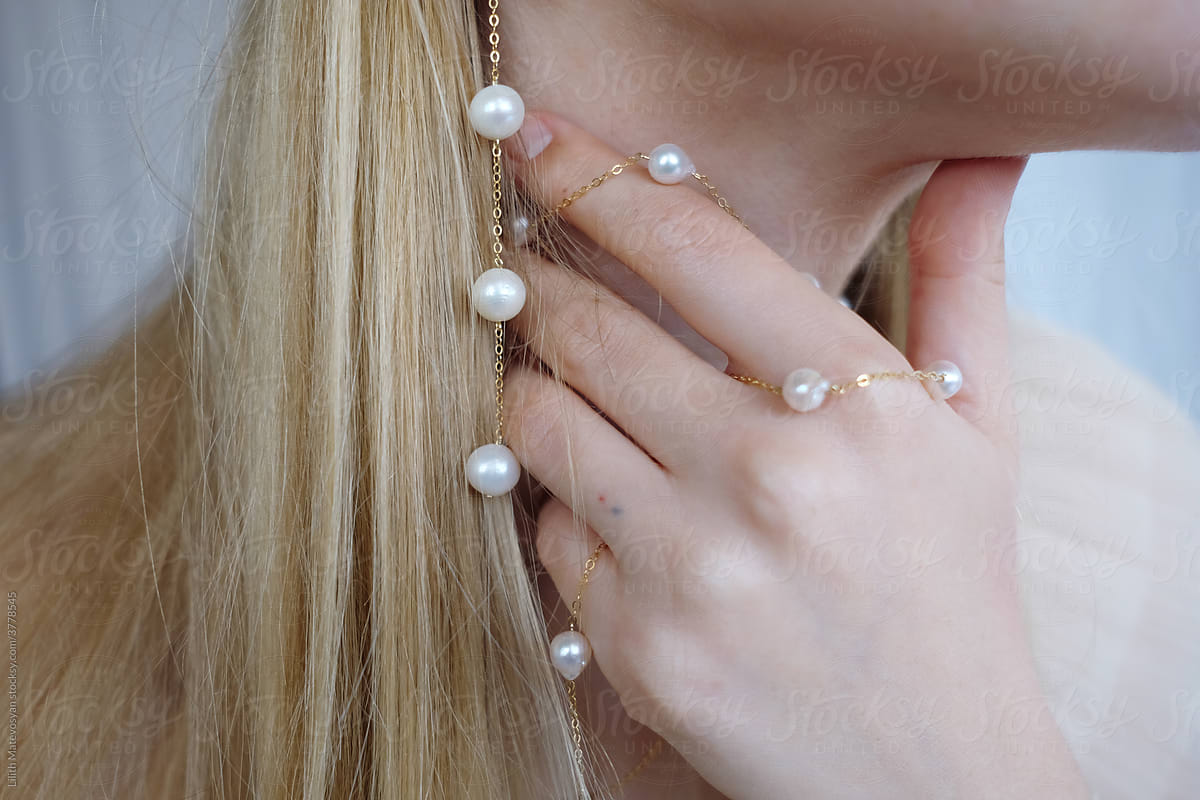 Close Up Pearls