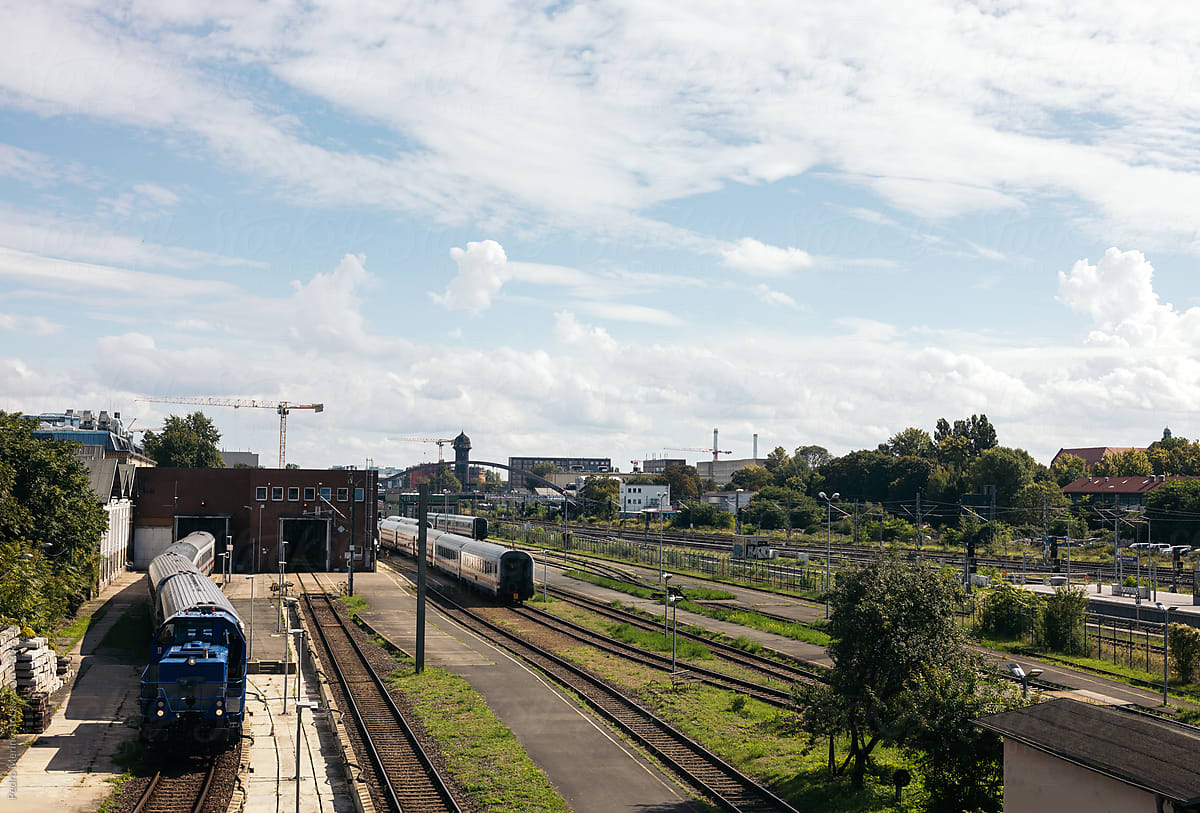 train tracks in berlin