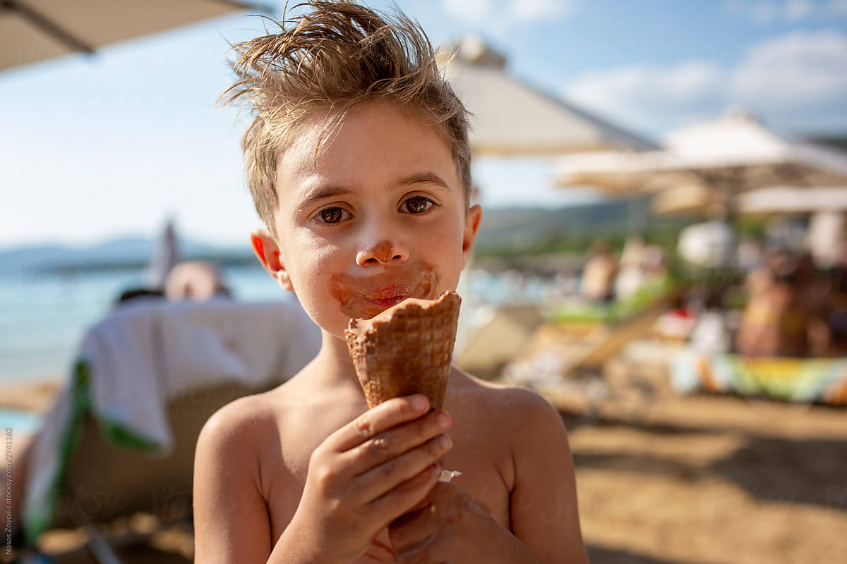 4-year-old-boy-holding-ice-cream-by-nasos-zovoilis