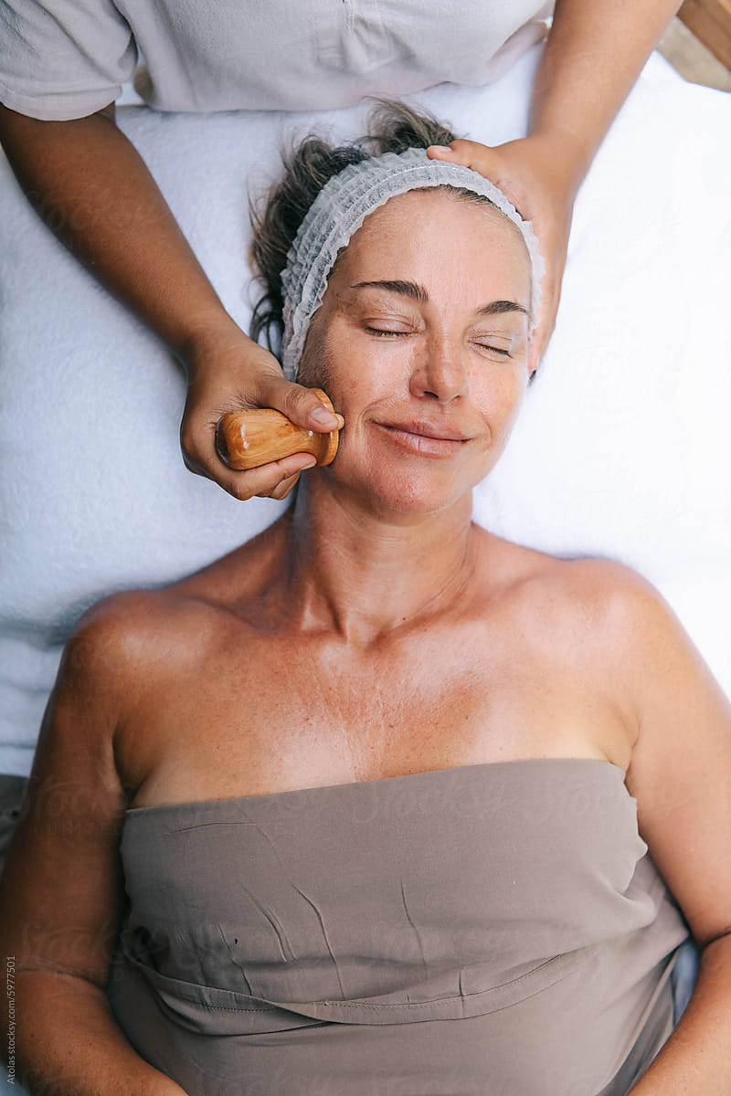 Mushroom Massager Facial