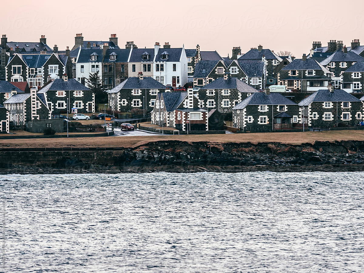 Cottages on the shoreline in Shetland