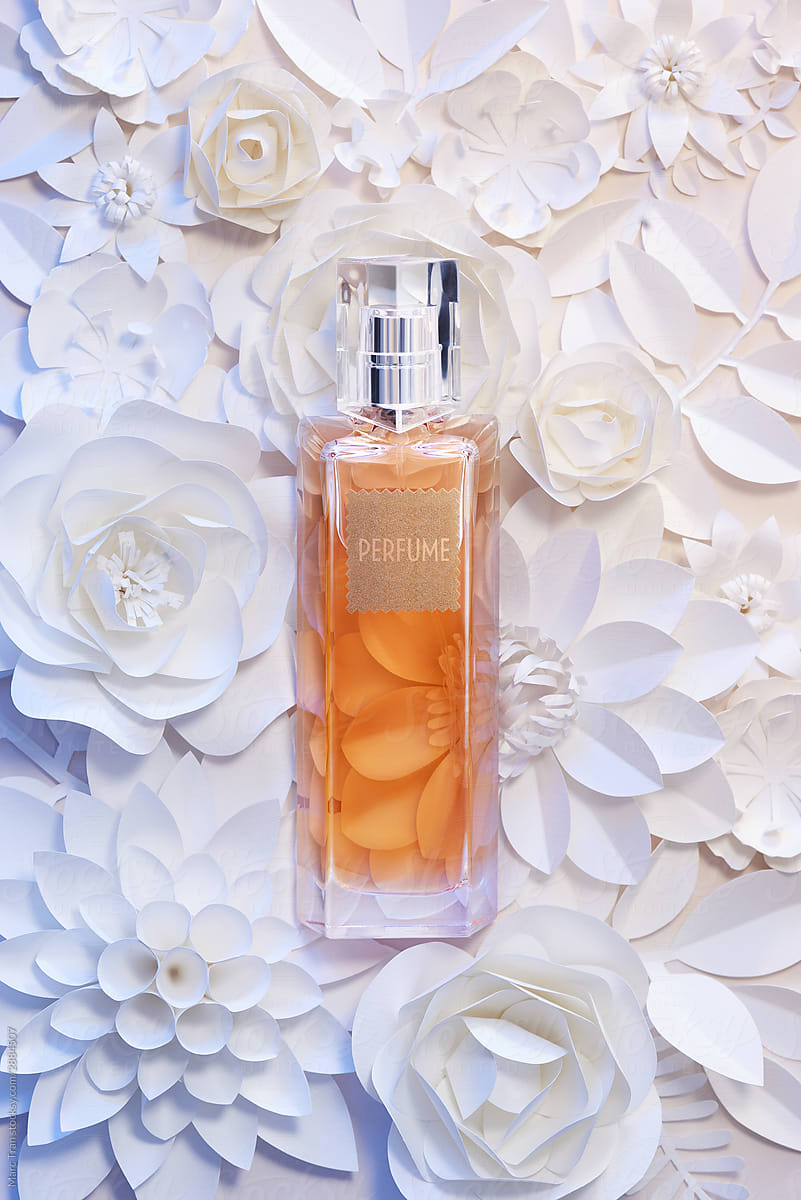 Flowers, fragrance, perfume