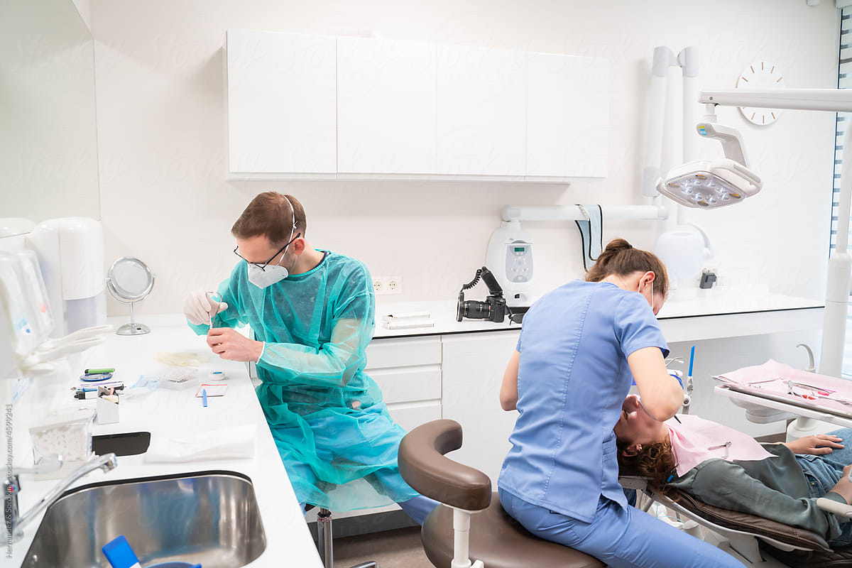 Dental Treatment At Modern Luminous Clinic