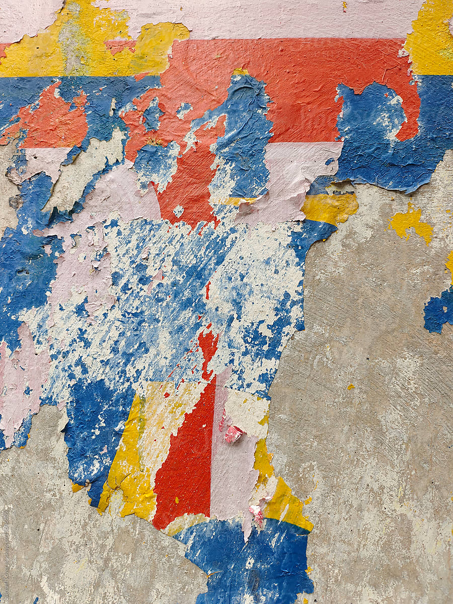 Cemented surface with worn out painting and colour