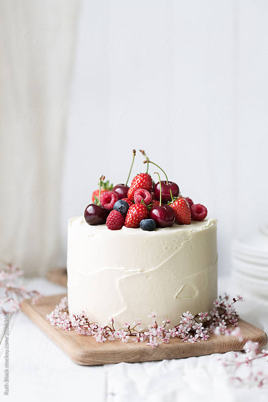 Cake decorated with fresh berries