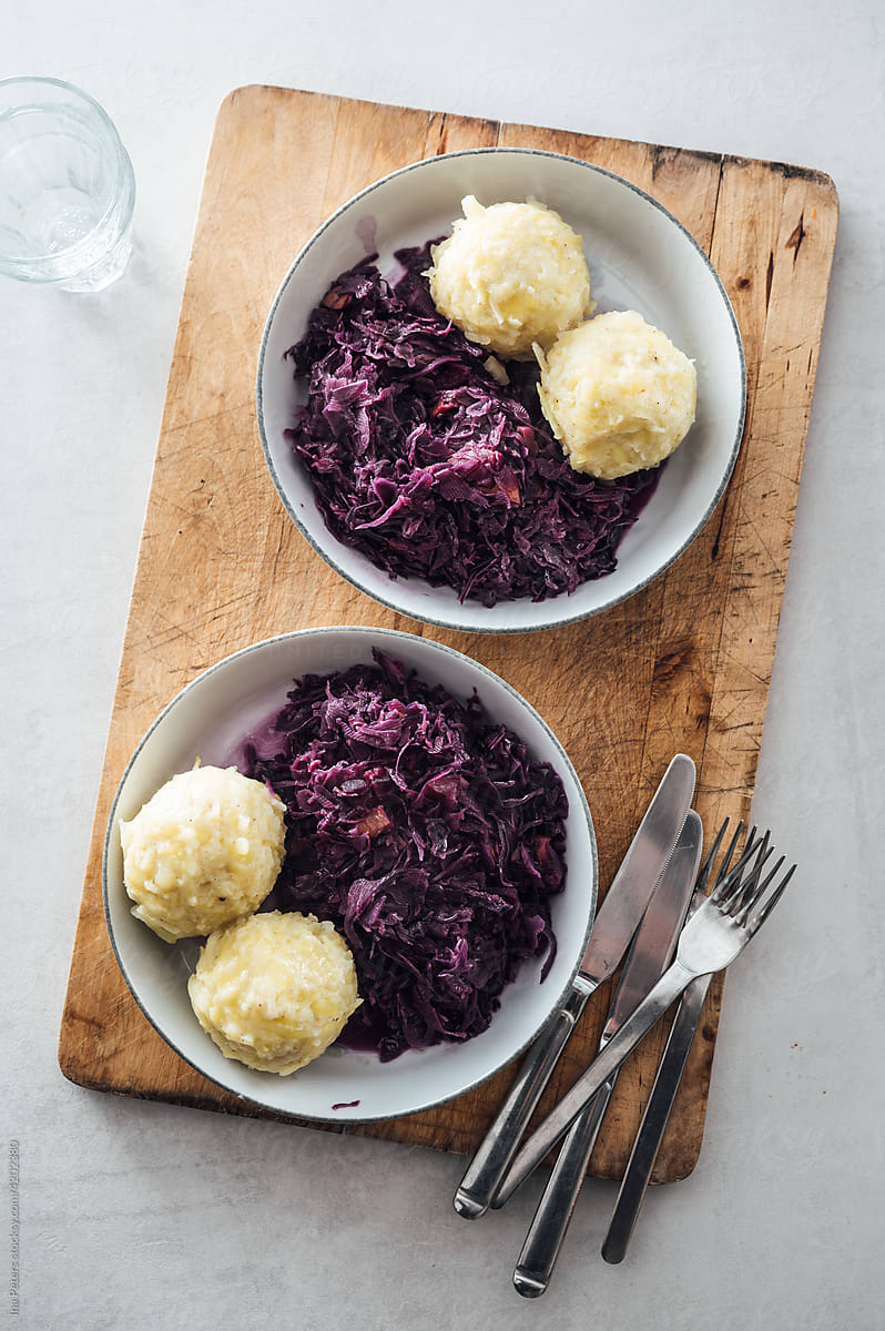 Food: Potato dumplings with red cabbage