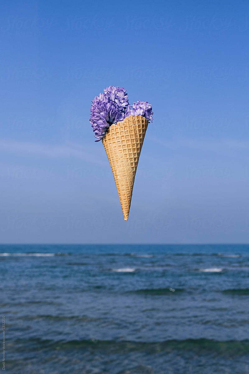 The Ice Cream Cone Near The Sea