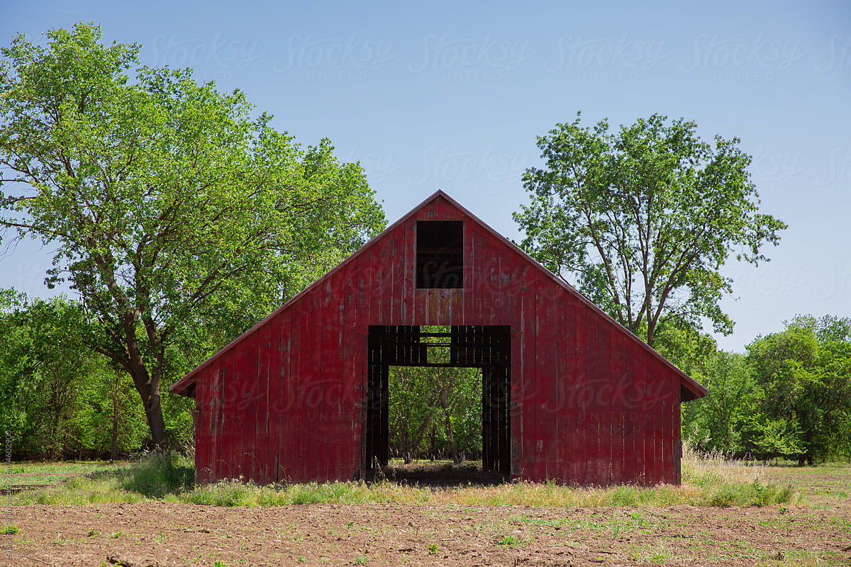 Red Barn In Northern California