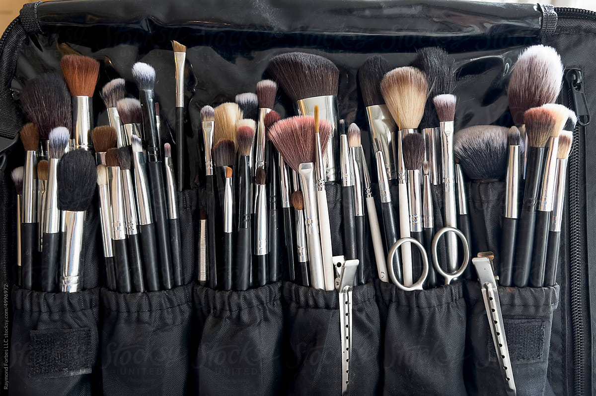 Makeup Cosmetics Brush Applicator  Kit Still life