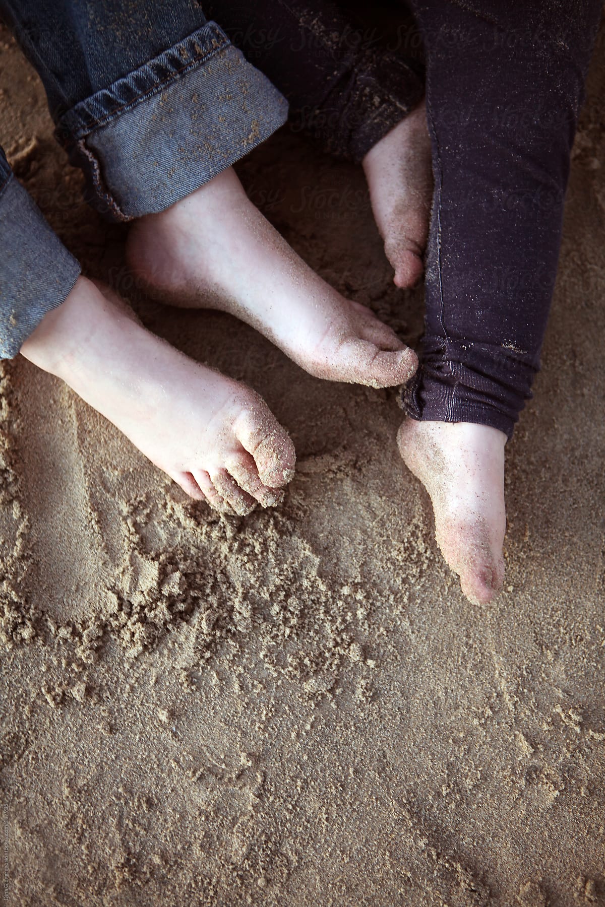 Sandy feet at the beach