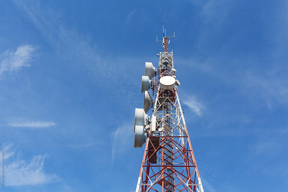 Telecommunications antenna