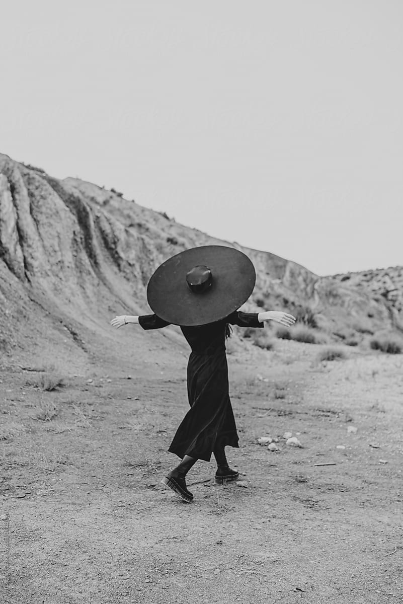 Girl and big hat