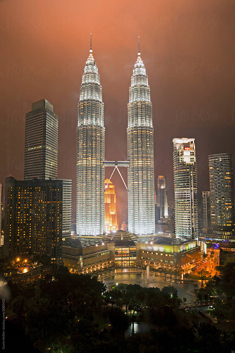 Kuala Lumpur, Petronas Towers illuminated at dusk