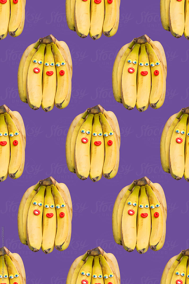 Pattern of bananas