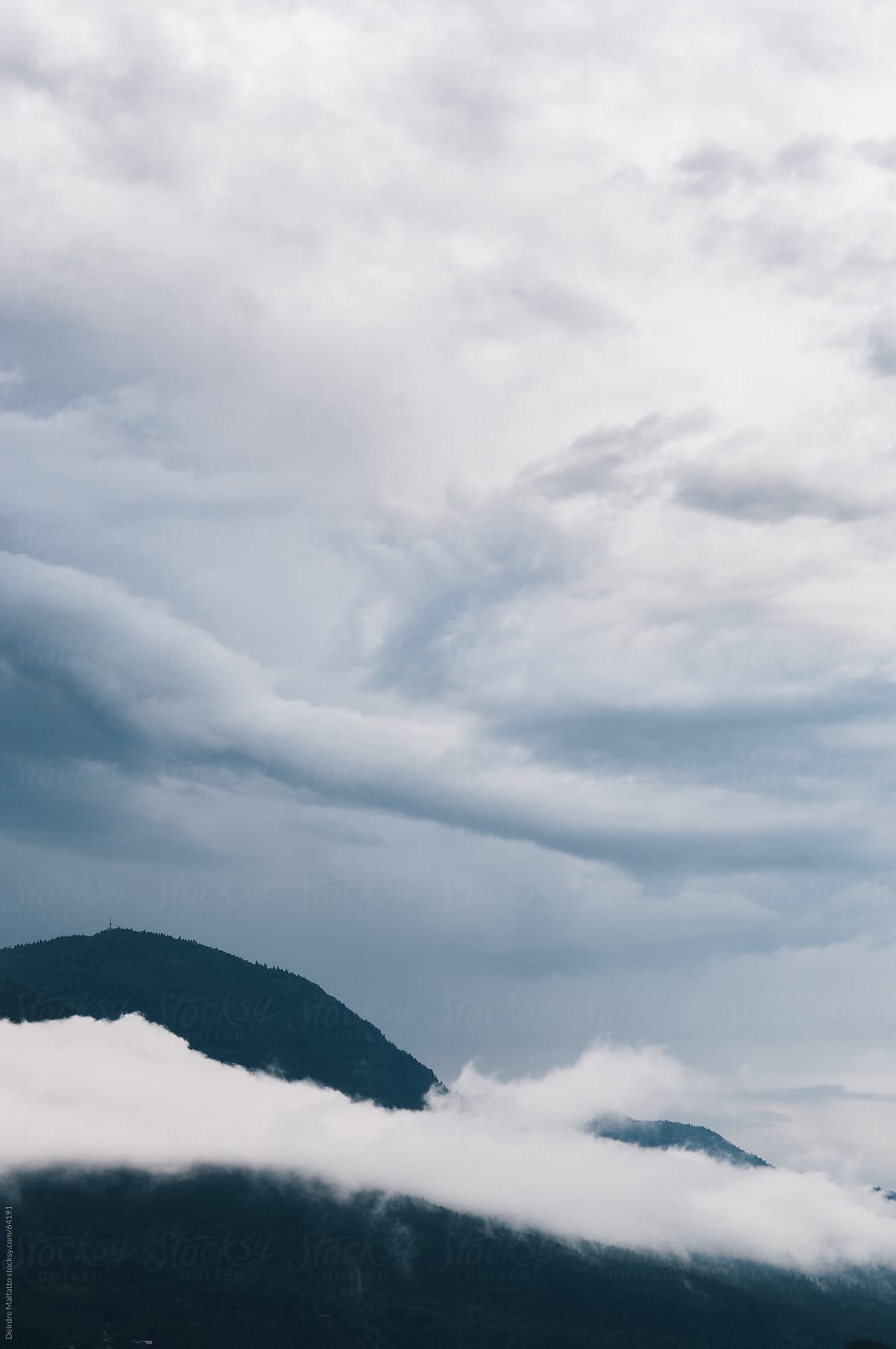 cloudy sky over mountains