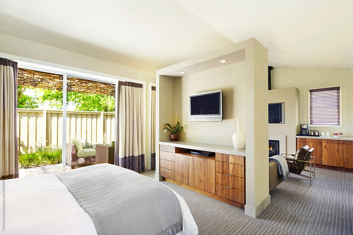 Luxury resort hotel suite