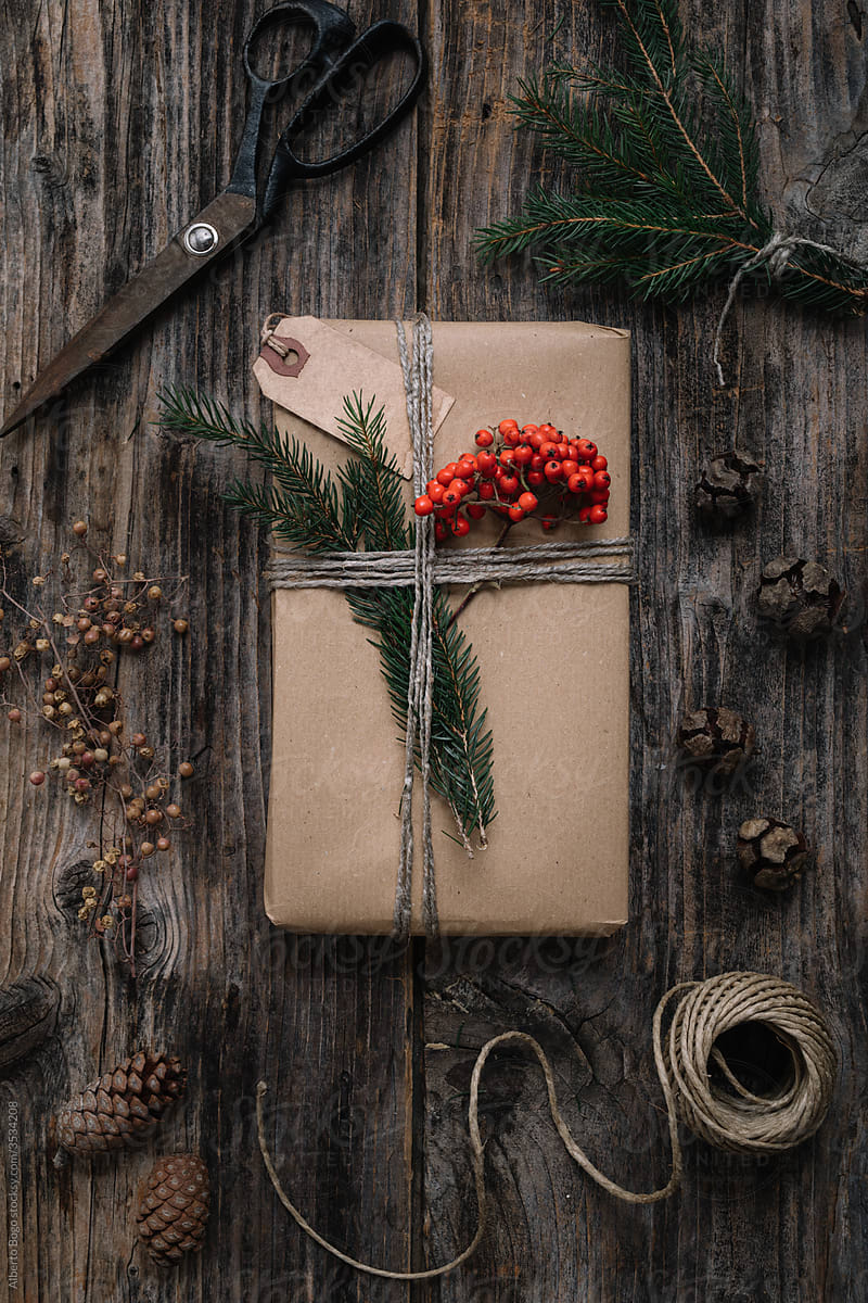 Rustic Christmas Gifts Wrapping